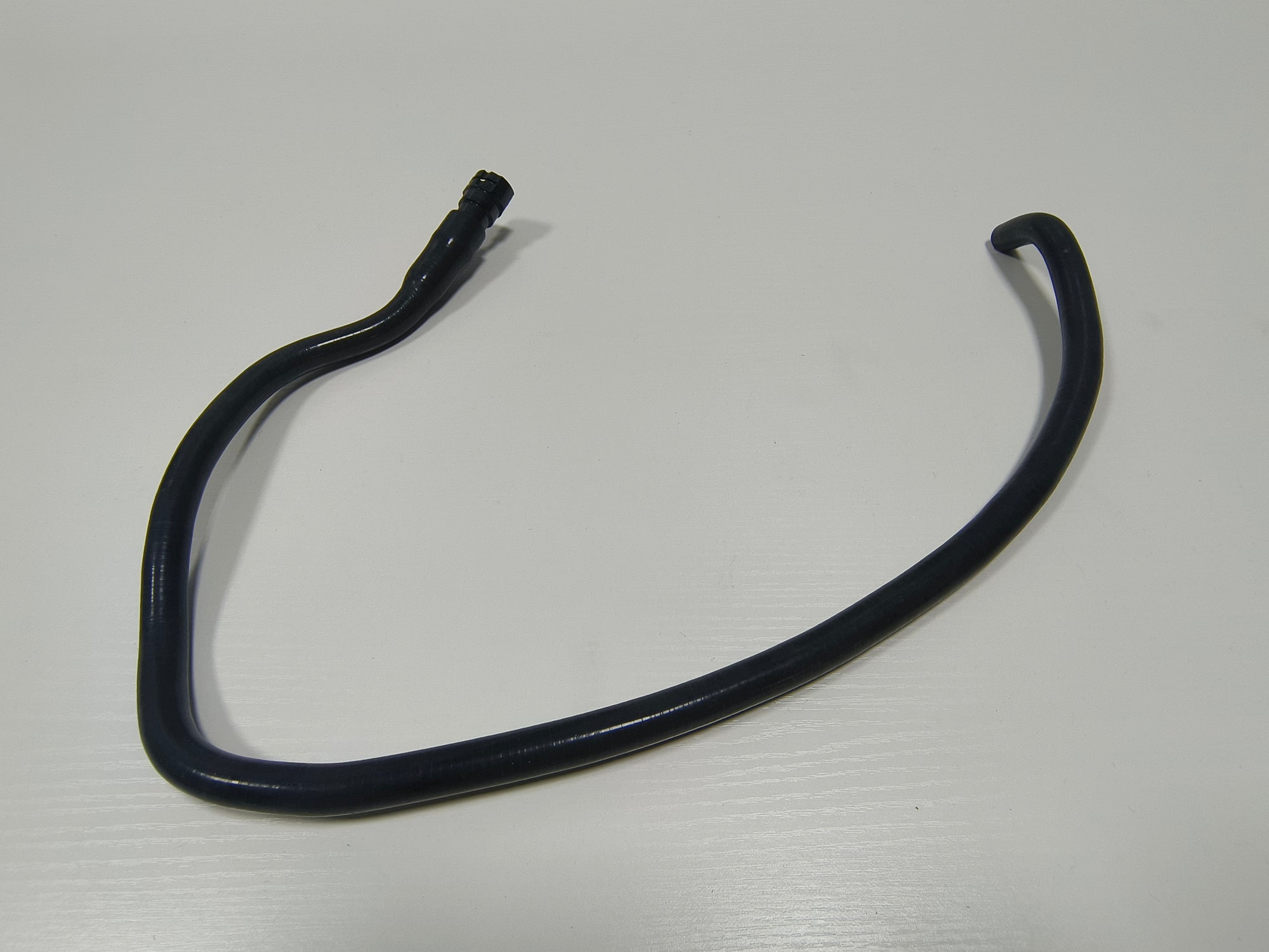 17127618510 - Vent Hose