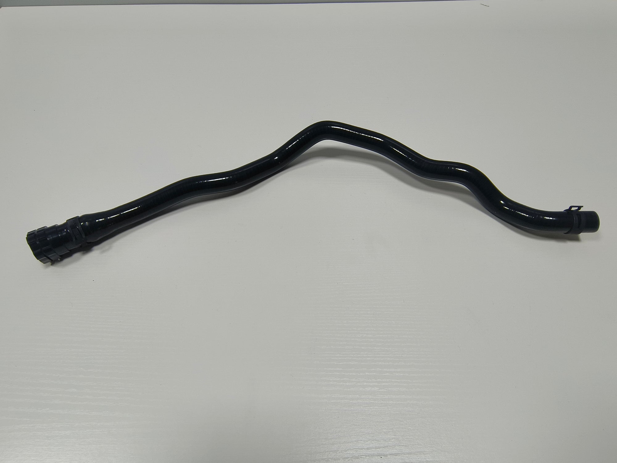 64216951946 - Heater Core Hose 2