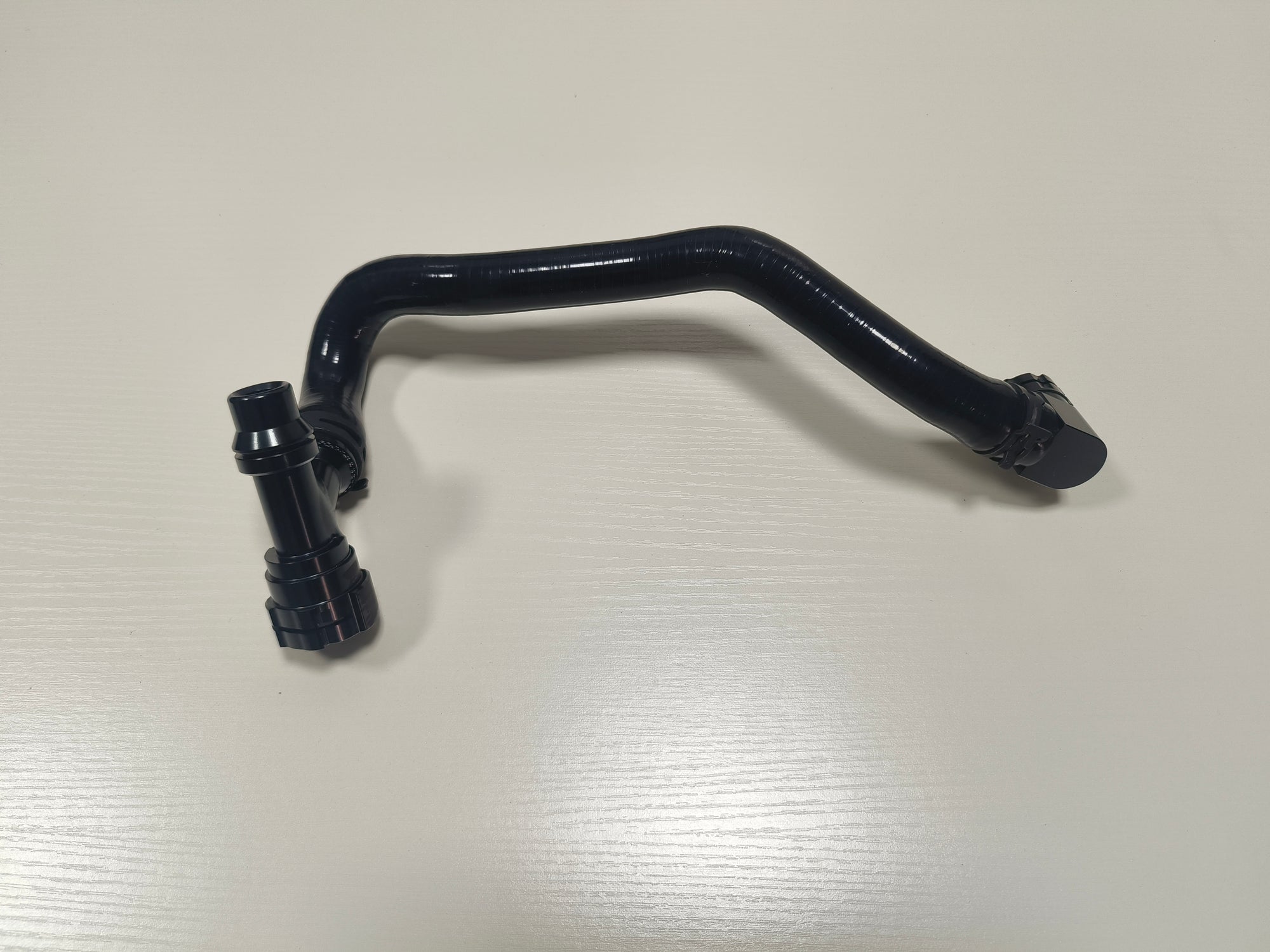 64219363338 - Coolant hose, supply